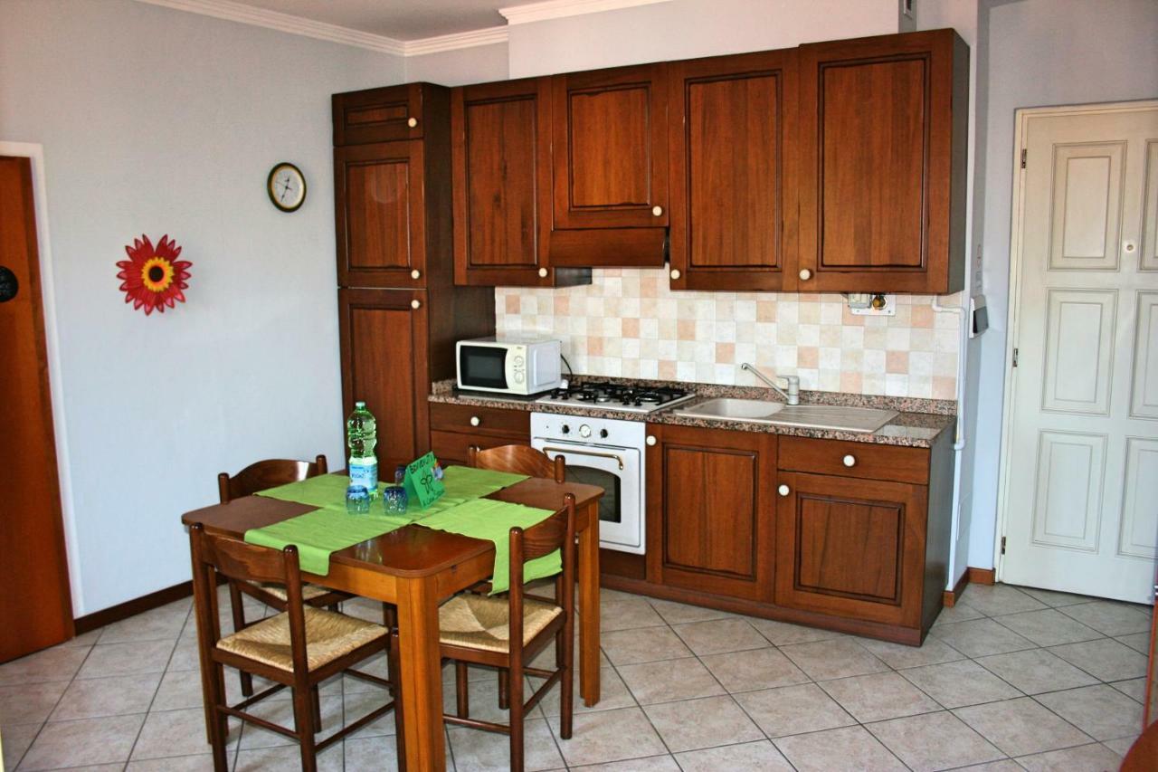 Casa Vacanze Stella Вербания Екстериор снимка